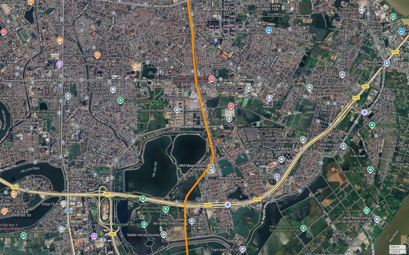 Hành lang metro số 3 Hà Nội cắt Vành đai 3 và nhánh cao tốc tại nút Pháp Vân, len giữa hồ Yên Sở và khu Yên Duyên